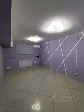 Помещение свободного назначения в Краснодарский край, Краснодар ул. ...