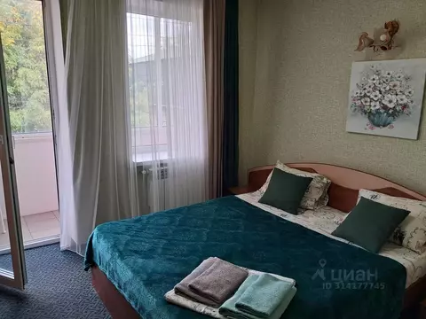 Комната Крым, Симферополь спуск Суворовский, 9 (20.0 м)