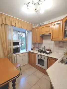 Продается 2-комнатная квартира