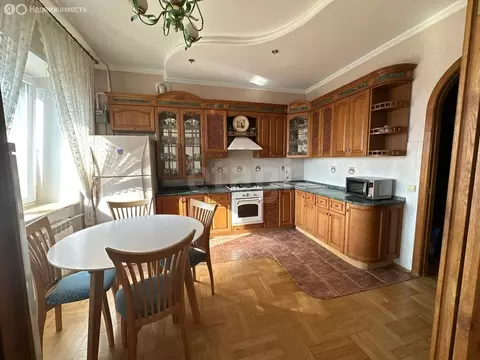 3-комнатная квартира: Калуга, улица Суворова, 147 (80.8 м)