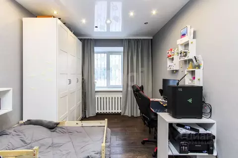 2-к кв. Тюменская область, Тюмень ул. Беляева, 37 (60.0 м)