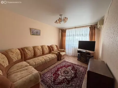 3-комнатная квартира: Волгоград, Гремячинская улица, 4 (57 м)