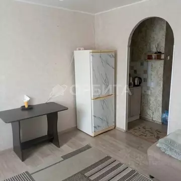 Студия Тюменская область, Тюмень Тарманы мкр, ул. Малышева, 24 (17.9 ...