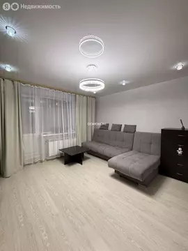 2-комнатная квартира: Нижний Тагил, улица Калинина, 109 (50 м)