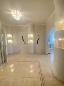 2-к кв. Краснодарский край, Краснодар ул. Кожевенная, 56 (80.0 м)