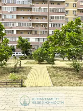 2-к кв. Краснодарский край, Краснодар ул. Евгении Жигуленко, 3к1 (67.7 ...