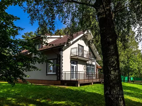 Дом в Ленинградская область, Выборгский район, Полянское с/пос, пос. ...