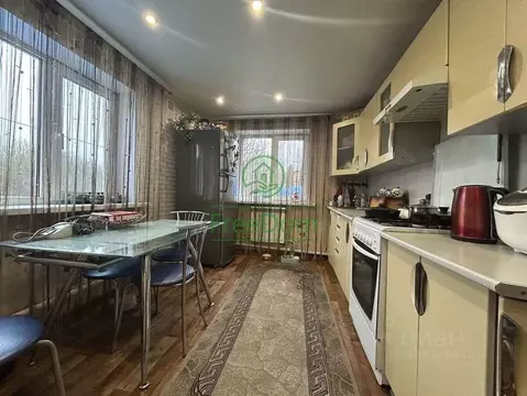 Дом в Белгородская область, Белгородский район, Крутологское с/пос, с. ...