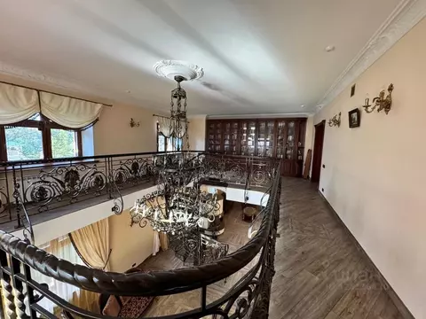 Дом в Московская область, Одинцовский городской округ, с. Иславское  ...