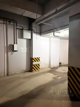 Гараж в Башкортостан, Уфа Коммунистическая ул., 78 (25 м)