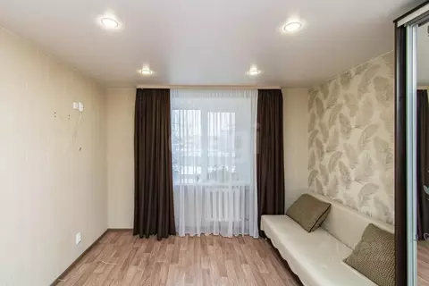 Комната Тюменская область, Тюмень ул. Республики, 216 (14.0 м)