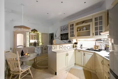 3-к кв. Санкт-Петербург Крестовский просп., 13 (110.0 м)