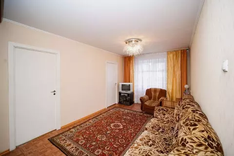 3-к кв. Омская область, Омск ул. Труда, 10 (49.8 м)