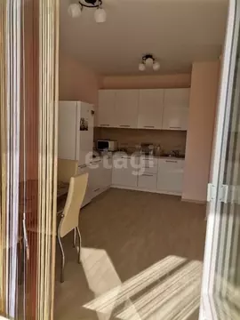 1-к кв. Тюменская область, Тюмень ул. Владимира Бахарева, 3к1 (42.0 м)