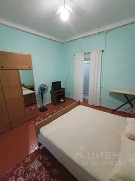 2-к кв. Дагестан, Избербаш ул. Азизова, 17 (63.0 м)