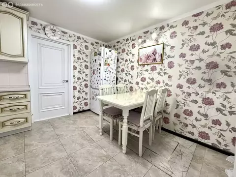 3-комнатная квартира: Ставрополь, Октябрьская улица, 188/2 (77 м)