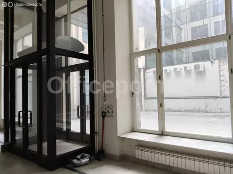 Офис (667 м)