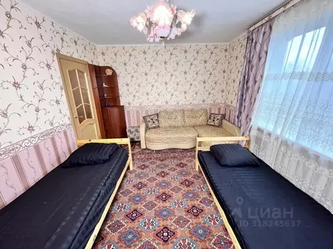 2-к кв. Ленинградская область, Волхов Красноармейская ул., 7 (58.0 м)