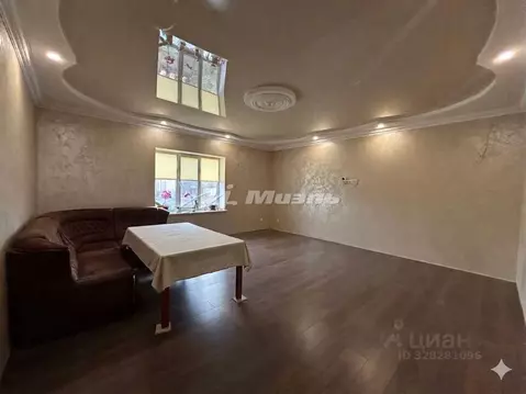 Дом в Крым, Симферопольский район, Перовское с/пос, с. Украинка ул. ...