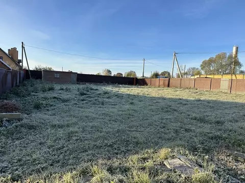 Участок в Московская область, Истра муниципальный округ, д. Алексино ...