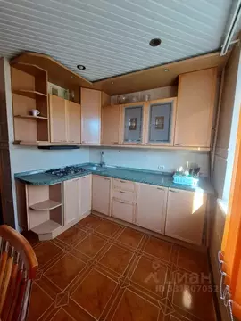 2-к кв. Крым, Керчь ул. Генерала Петрова, 8 (49.9 м)