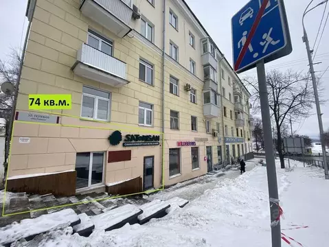 Торговая площадь в Самарская область, Самара Полевая ул., 1 (74 м)