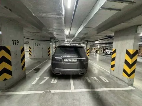 Гараж в Свердловская область, Екатеринбург ул. Азина, 31 (14 м)