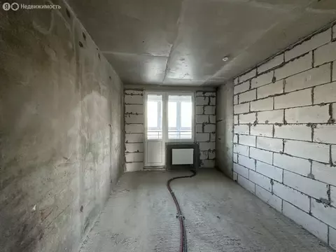 Квартира-студия: Одинцово, микрорайон Клубничное Поле, 1 (62.3 м)