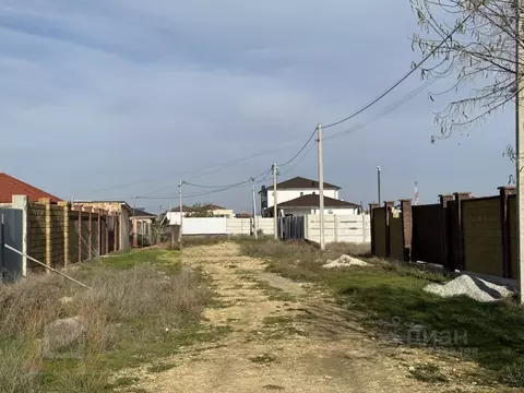 Участок в Крым, Сакский район, Уютненское с/пос пер. Изумрудный (6.0 ...