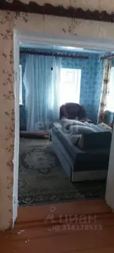 Дом в Мордовия, Старошайговский район, Лемдяйское с/пос, с. Лемдяй ул. ...