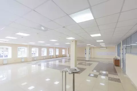 Торговая площадь в Оренбургская область, Оренбург Комсомольская ул., ...