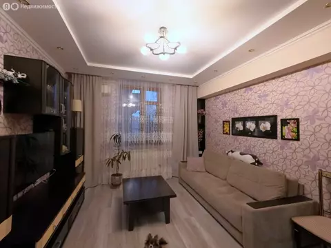 2-комнатная квартира: Волгоград, улица Ломакина, 26 (61.2 м)