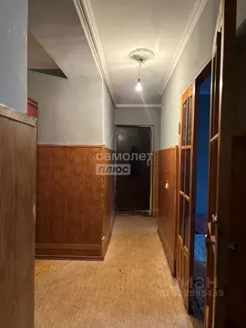 2-к кв. Кабардино-Балкария, Нальчик ул. Шогенова, 6 (56.0 м)