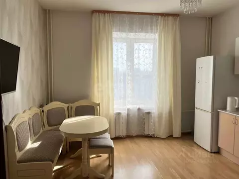 3-к кв. Челябинская область, Челябинск ул. Работниц, 72 (93.7 м)