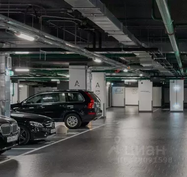 Гараж в Москва просп. Генерала Дорохова, 39к2Е (15 м)