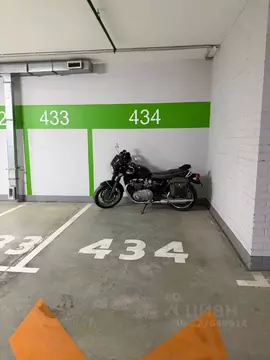 Гараж в Москва ул. Усачева, 11 (8 м)