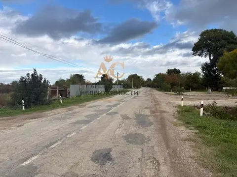 Участок в Крым, Кировский район, с. Золотое Поле ул. Сувь-баши (10.0 ...