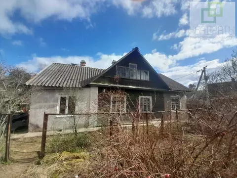 Дом в Ленинградская область, Луга ул. Дмитриева, 112 (94 м)