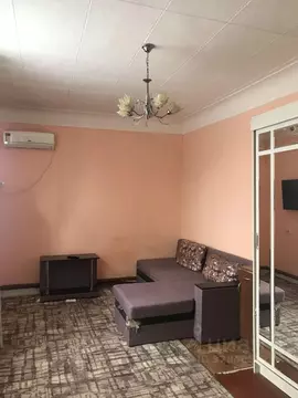 2-к кв. Крым, Керчь ул. Розы Люксембург, 9/20 (40.5 м)