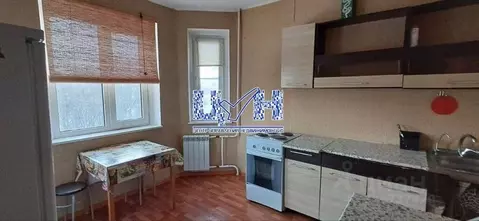 2-к кв. Курская область, Курск просп. Вячеслава Клыкова, 17 (56.0 м)