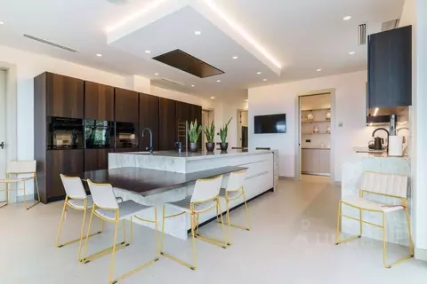 Дом в Краснодарский край, Сочи Бытха мкр, ул. Бытха (500 м)