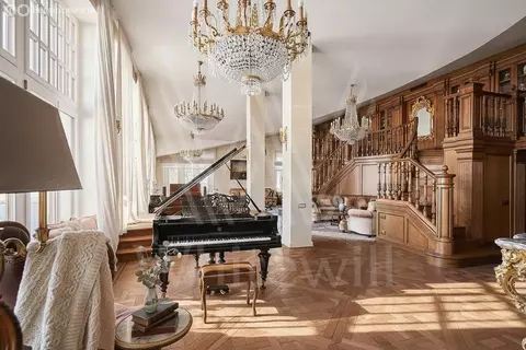 5-комнатная квартира: Москва, Молочный переулок, 7 (584 м)