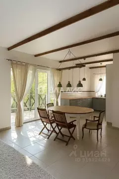 Таунхаус в Калининградская область, Пионерский ул. Рензаева, 10В (130 ...