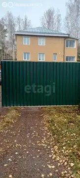 Дом в Томский район, село Коларово, Советская улица (240 м)