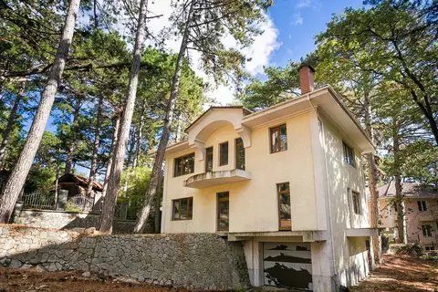Дом в Крым, Ялта муниципальный округ, пос. Горное ул. Лесная, 21И (300 ...