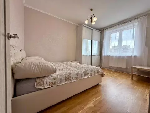 2-к кв. Татарстан, Казань ул. Баки Урманче, 5 (60.0 м)