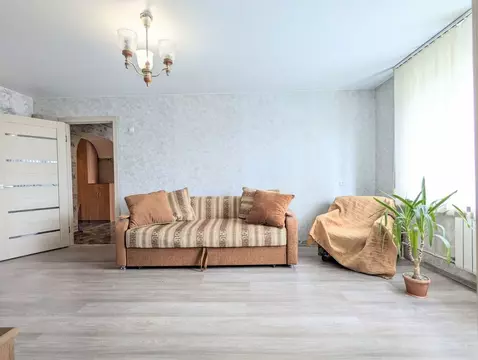 3-к кв. Саратовская область, Саратов Шелковичная ул., 128 (65.3 м)