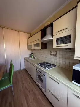 1-к кв. Калининградская область, Пионерский Армейская ул., 2А (45.0 м)