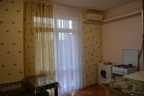 1-к кв. Краснодарский край, Геленджик ул. Майская, 10 (37.0 м)