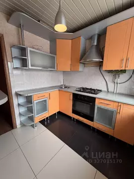 1-к кв. Псковская область, Великие Луки ул. Комсомольца Зверева, 32 ...